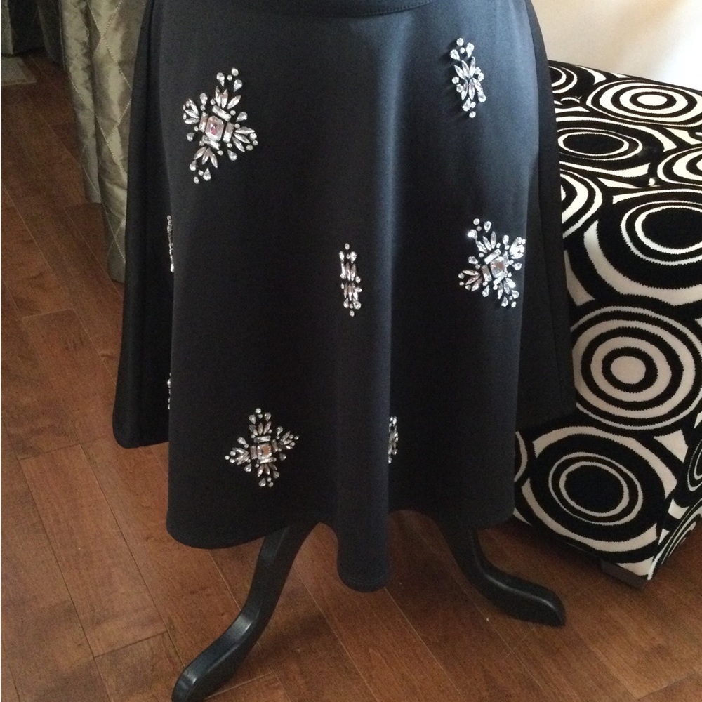 Party Skirt - Picture 2 of 6